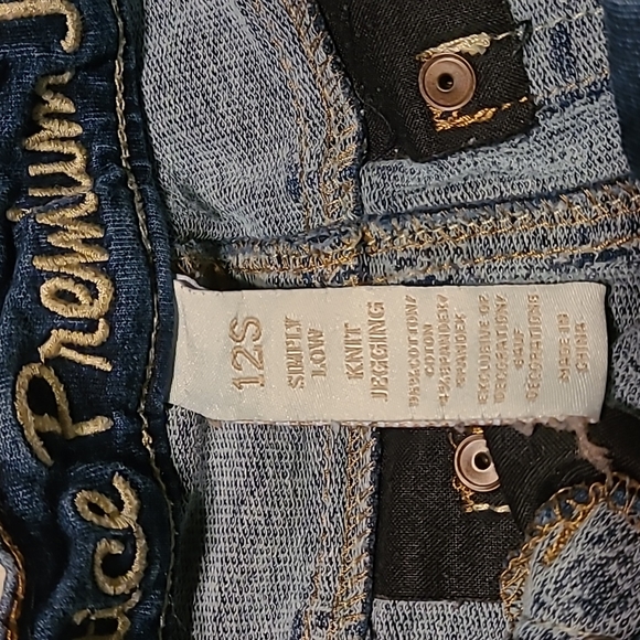 Simply Low Knit Jegging - Picture 7 of 7